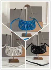 Picture of Balenciaga Lady Handbags _SKUfw117029001fw